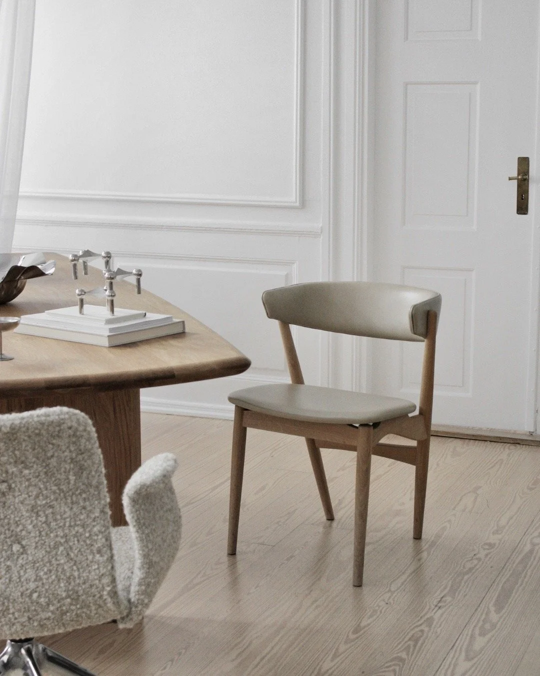 Sibast No.7 Upholstered Dining Chair | Danish Design by Helge